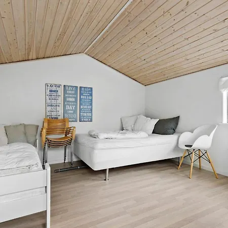 4 Bedroom Gorgeous In