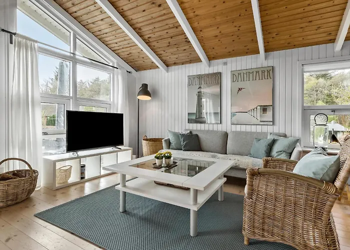 4 Bedroom Gorgeous In *